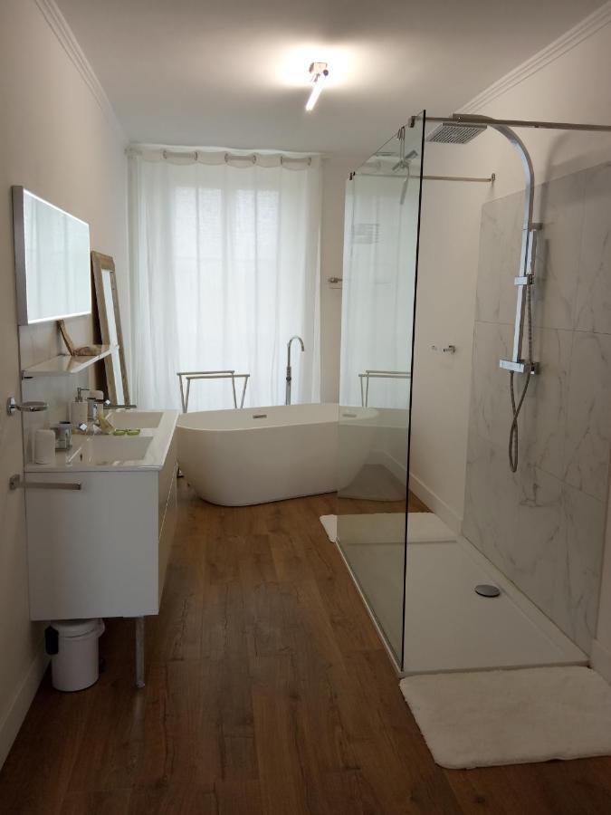 Osmanville Les Mariesis B&B 외부 사진